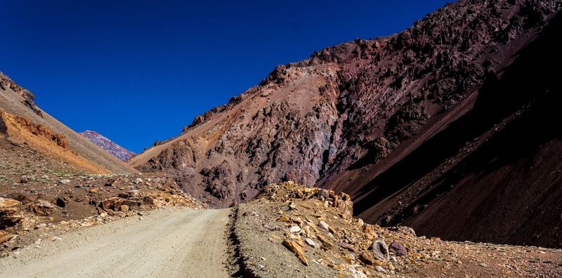 Glacier and penitentes in the Chilean Andes under a deep blue sky (photo 4 of 20)