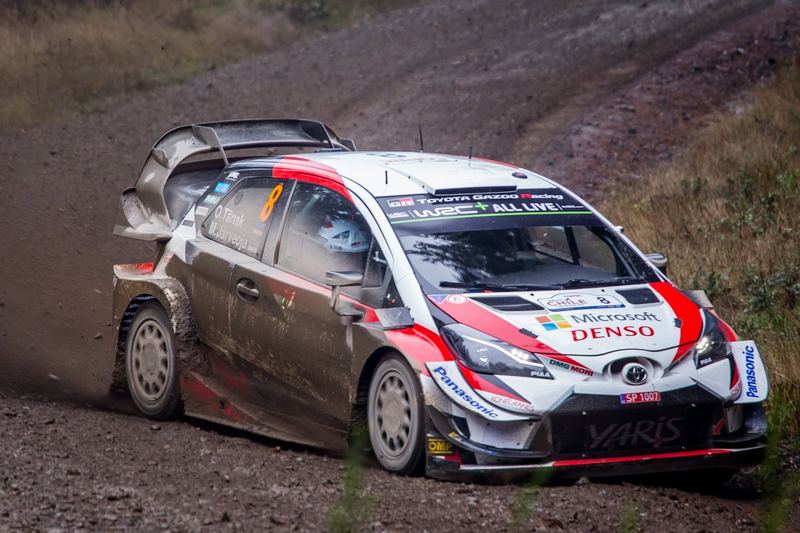 WRC Rally Chile 2019: a World Rally Car on a forest gravel stage near Concepción (photo 18 of 31)